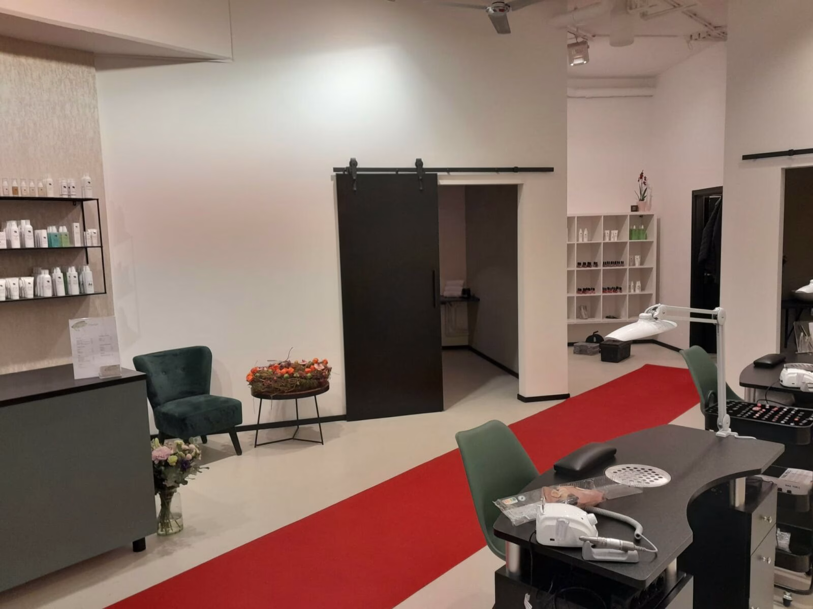 Interieur van Cosmedtrix beauty en nails in Weert